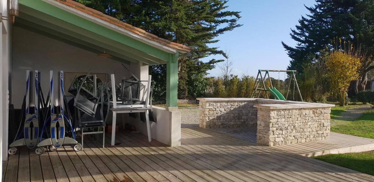 L'Ile De Re Les Trois Moulins Hotel Saint-Martin-de-Re Exterior photo